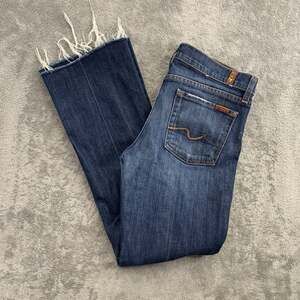 7 For All Mankind Bootcut Jeans Womens 28x28” Blue Denim Casual Rodeo Raw Hem